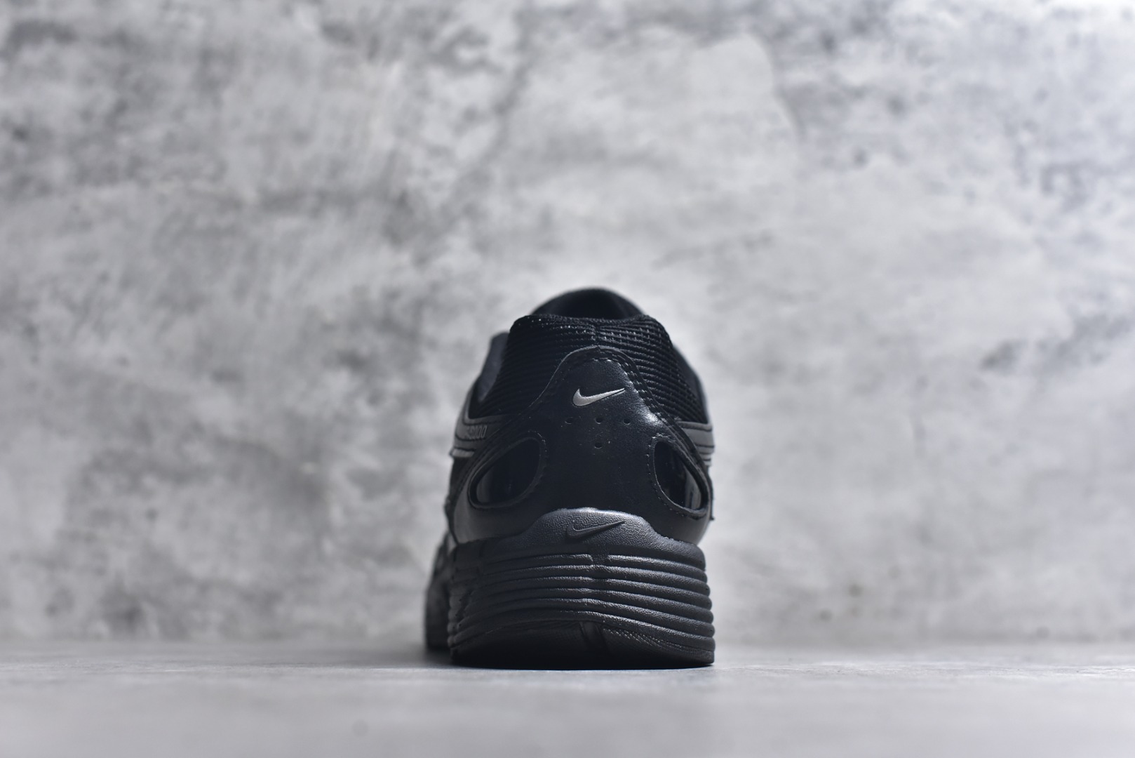 图片[5]-#Nike P-6000 Premium系列低帮复古老爹风休闲运动舒适慢跑鞋 IF6137-001 最大做到47.5 男女码真标半码制 升级原楦原纸版数据开发版型 采用硬质牛剖革组合透气网面材质 正确3层组织中底搭载EVA轻量缓震嵌入双层革新物料鞋垫,外置防滑耐磨橡胶底片❗ 尺码：36-47.5-选品中心