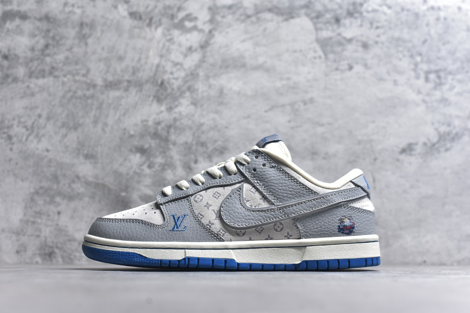 #Nike SB Dunk Low \