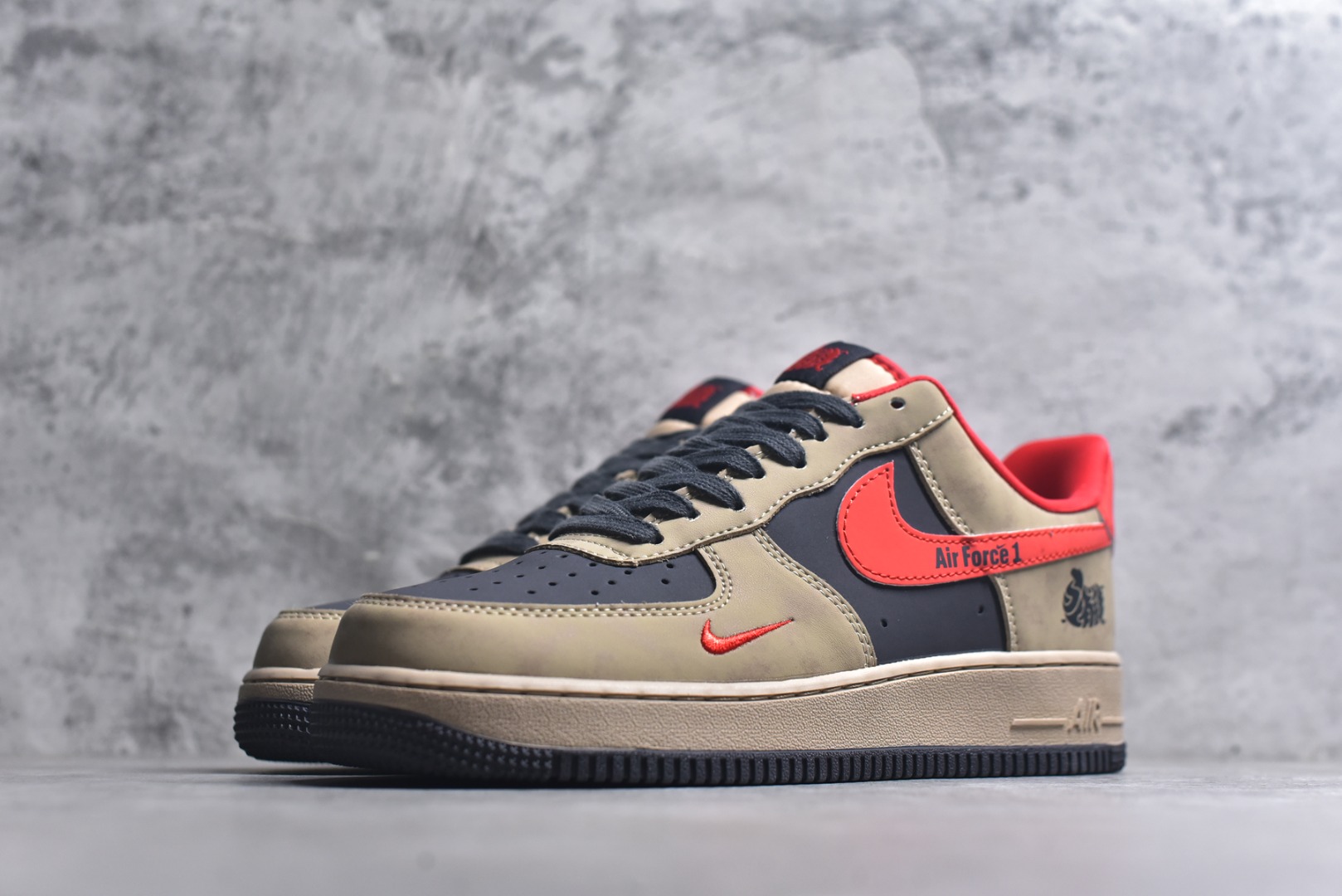 图片[2]-#马年限定限量发售🔥马上发财❗️马上有钱❗️ 高端定制 Nike Air Force 1 \’07 Low “马年限定联名—— 摩卡棕红” 高端定制 低帮休闲板鞋 定制鞋盒 大厂纯原品质出货 超高清洁度 皮料切割干净无任何毛边 细节完美 货号：KD1688-002 尺码：36 36.5 37.5 38 38.5 39 40 40.5 41 42 42.5 43 44 44.5 45-选品中心
