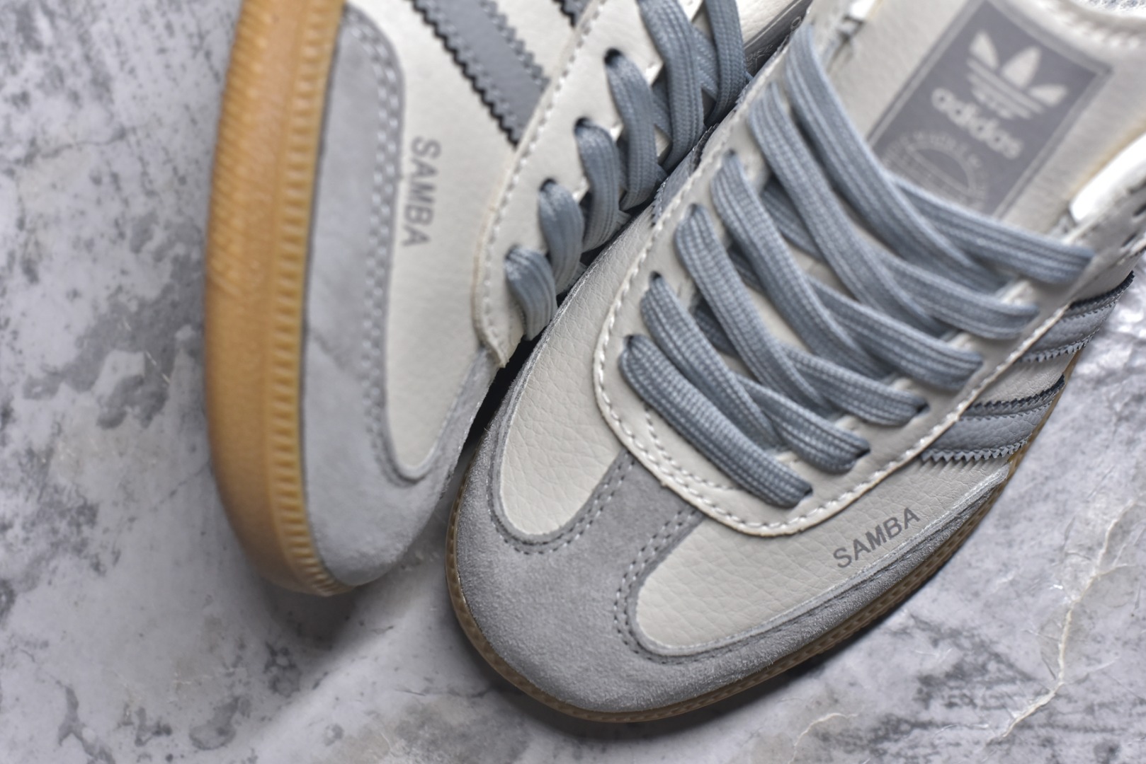 图片[8]-#独家实拍✨Adidas SAMBA OG 德训鞋 高端定制桑巴系列 大厂纯原品质出货 超高清洁度 细节完美 舒适百搭 低帮休闲板鞋 男女同款 货号：XR0013 尺码：36 36.5 37 38 38.5 39 40 40.5 41 42 42.5 43 44 44.5 45-选品中心