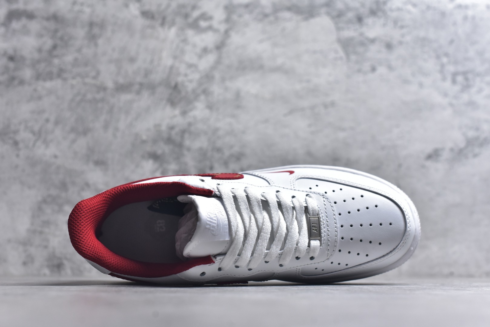 图片[4]-#海外限量发售！公司级NIke Air Force 1 \’07 Low “十二生肖”空军一号 低帮 运动鞋 休闲鞋 折边针车 工艺难度大 原楦头原纸板 原装鞋盒 定制五金配件 内置全掌气垫 原厂鞋底 货号：CW2288-111 尺码：36 36.5 37.5 38 38.5 39 40 40.5 41 42 42.5 43 44 44.5 45-选品中心