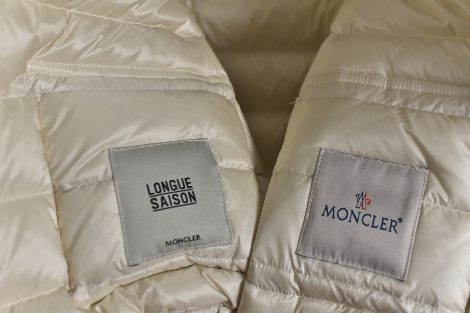 图片[9]-#Moncler盟可睐 Lans系列 Short Down Jacket SS26纯色拉链立领长袖羽绒服 女款现货供应 全年售后❗️ 温馨提示❗️（只做高端产品） DF巅峰 踏上巅峰❗️ 货号：L10931A1010053048529 颜色：黑色 浅粉色 白色 尺码：1-2-3-4-5-选品中心