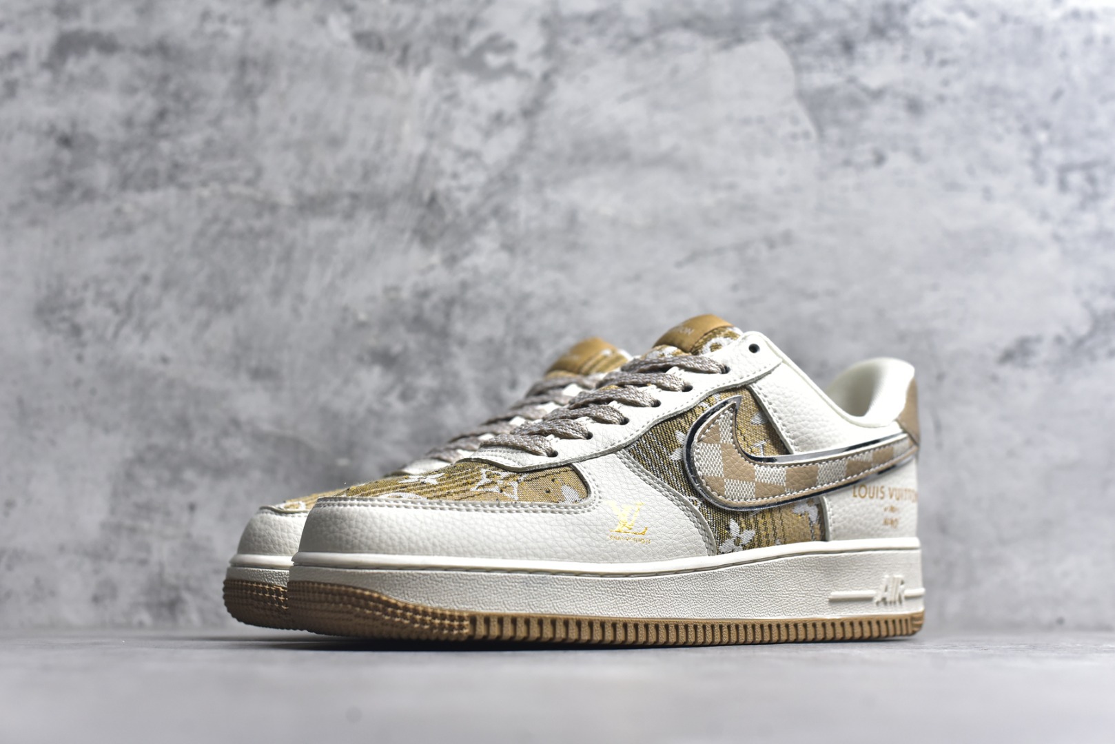 图片[2]-#Stussy x Air Force 1 Low LV联名 原楦头原纸板 打造纯正空军版型 #专注外贸渠道 全掌内置蜂窝气垫 #原盒配件 原厂中底钢印、拉帮完美 官方同步上架 货号：XL1979-107 尺码：36 36.5 37.5 38 38.5 39 40 40.5 41 42 42.5 43 44 44.5 45-选品中心