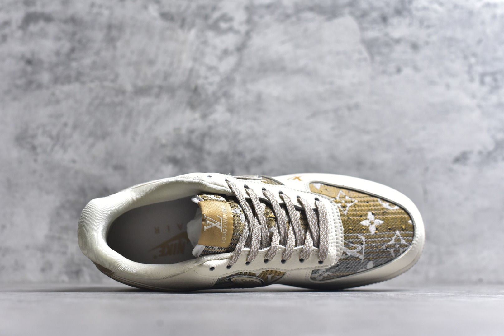 图片[4]-#Stussy x Air Force 1 Low LV联名 原楦头原纸板 打造纯正空军版型 #专注外贸渠道 全掌内置蜂窝气垫 #原盒配件 原厂中底钢印、拉帮完美 官方同步上架 货号：XL1979-107 尺码：36 36.5 37.5 38 38.5 39 40 40.5 41 42 42.5 43 44 44.5 45-选品中心