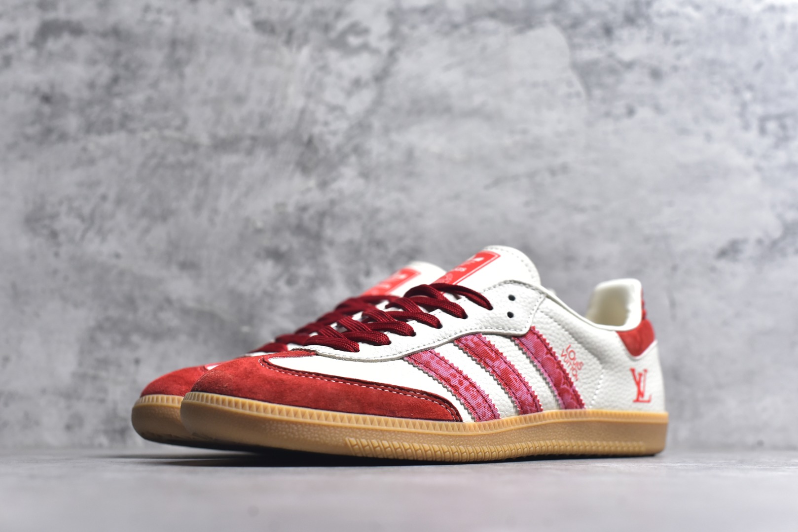 图片[2]-#独家实拍✨Adidas SAMBA OG 德训鞋 高端定制桑巴系列 大厂纯原品质出货 超高清洁度 细节完美 舒适百搭 低帮休闲板鞋 男女同款 货号：DX0008 尺码：36 36.5 37 38 38.5 39 40 40.5 41 42 42.5 43 44 44.5 45-选品中心