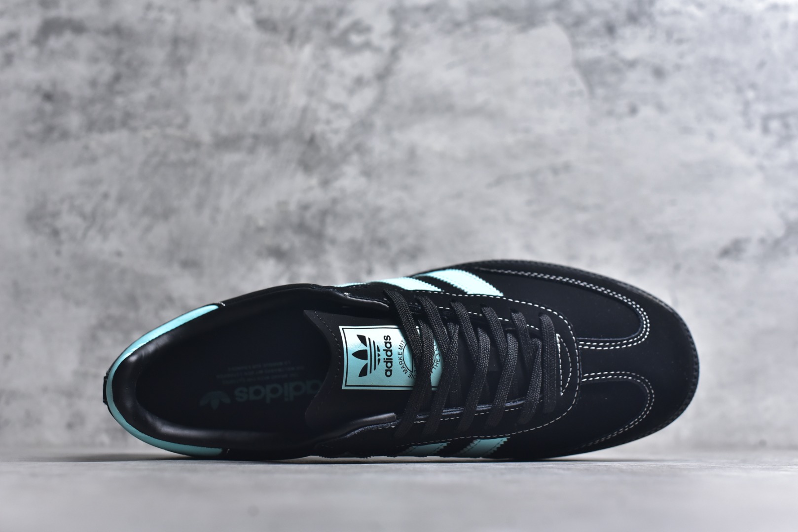 图片[4]-#独家实拍✨Adidas SAMBA OG 德训鞋 高端定制桑巴系列 大厂纯原品质出货 超高清洁度 细节完美 舒适百搭 低帮休闲板鞋 男女同款 货号：DX0002 尺码：36 36.5 37 38 38.5 39 40 40.5 41 42 42.5 43 44 44.5 45-选品中心