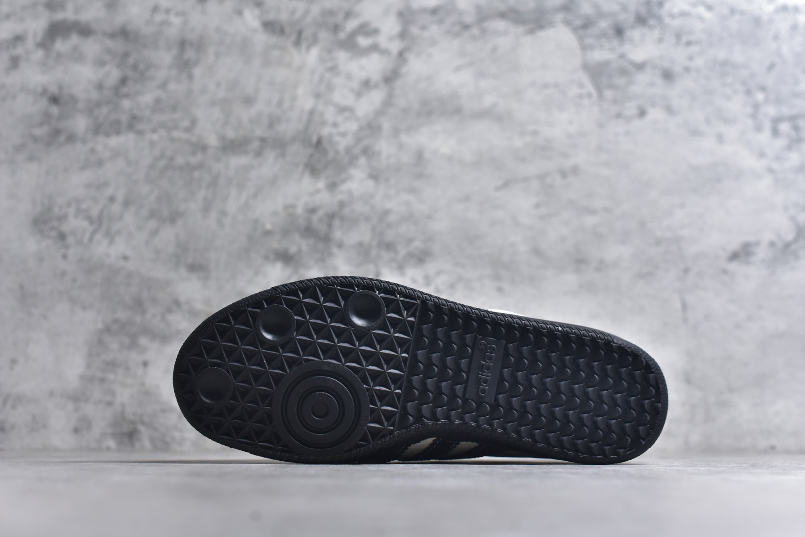 图片[6]-#独家实拍✨Adidas SAMBA OG 德训鞋 高端定制桑巴系列 大厂纯原品质出货 超高清洁度 细节完美 舒适百搭 低帮休闲板鞋 男女同款 货号：DX0006 尺码：36 36.5 37 38 38.5 39 40 40.5 41 42 42.5 43 44 44.5 45-选品中心