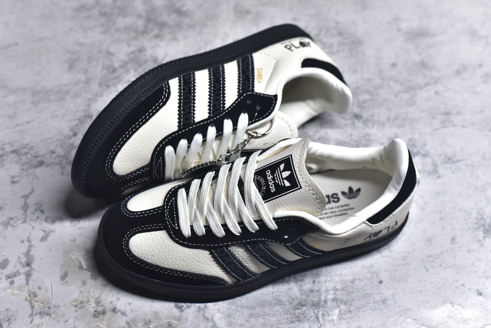 图片[7]-#独家实拍✨Adidas SAMBA OG 德训鞋 高端定制桑巴系列 大厂纯原品质出货 超高清洁度 细节完美 舒适百搭 低帮休闲板鞋 男女同款 货号：DX0006 尺码：36 36.5 37 38 38.5 39 40 40.5 41 42 42.5 43 44 44.5 45-选品中心