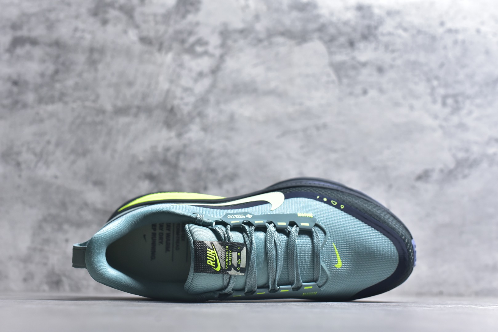 图片[4]-#Nike Air Zoom Vomero 18 GTX 登月18 缓震休闲跑鞋 HQ7001-300 尺码：36-45-选品中心