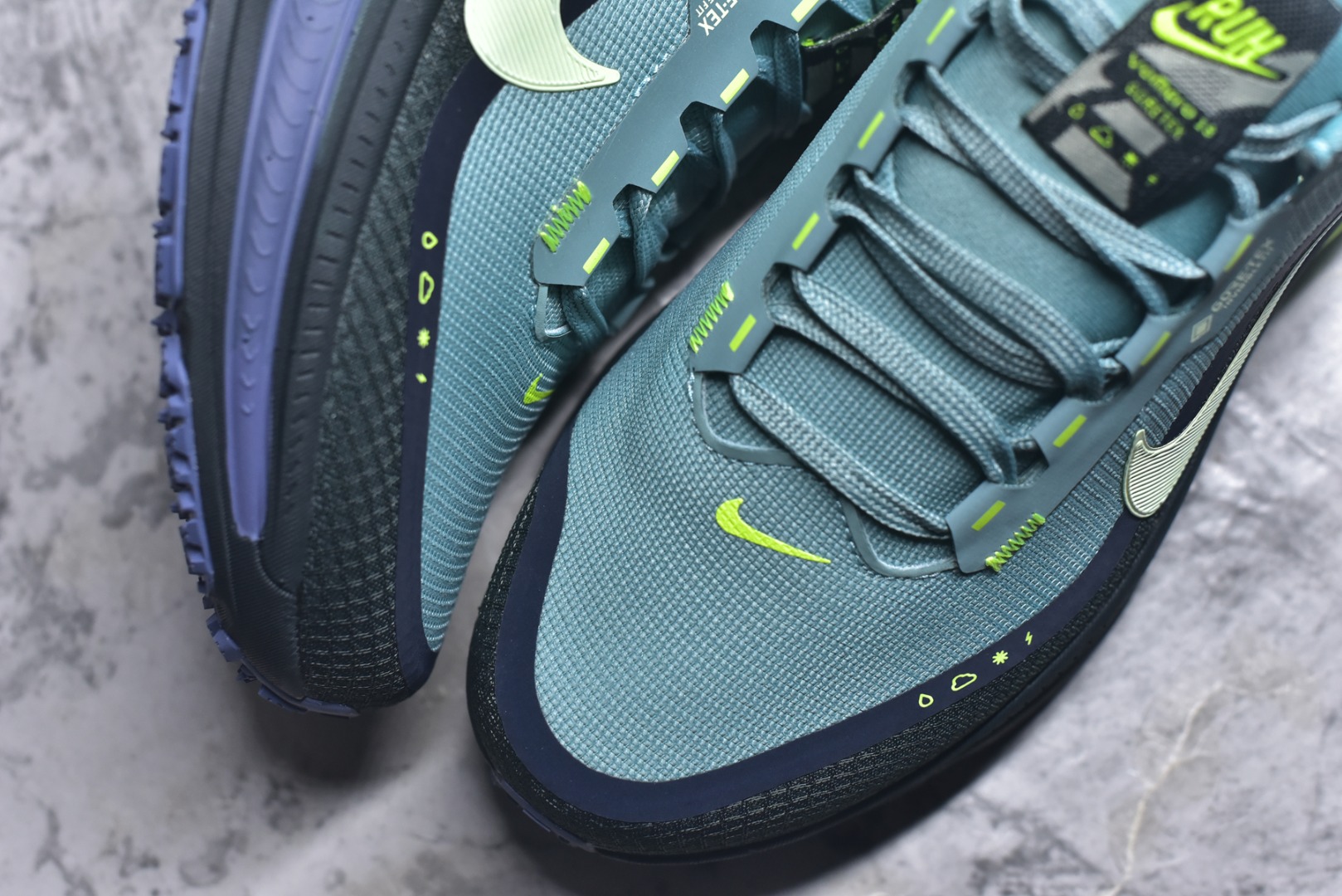 图片[8]-#Nike Air Zoom Vomero 18 GTX 登月18 缓震休闲跑鞋 HQ7001-300 尺码：36-45-选品中心