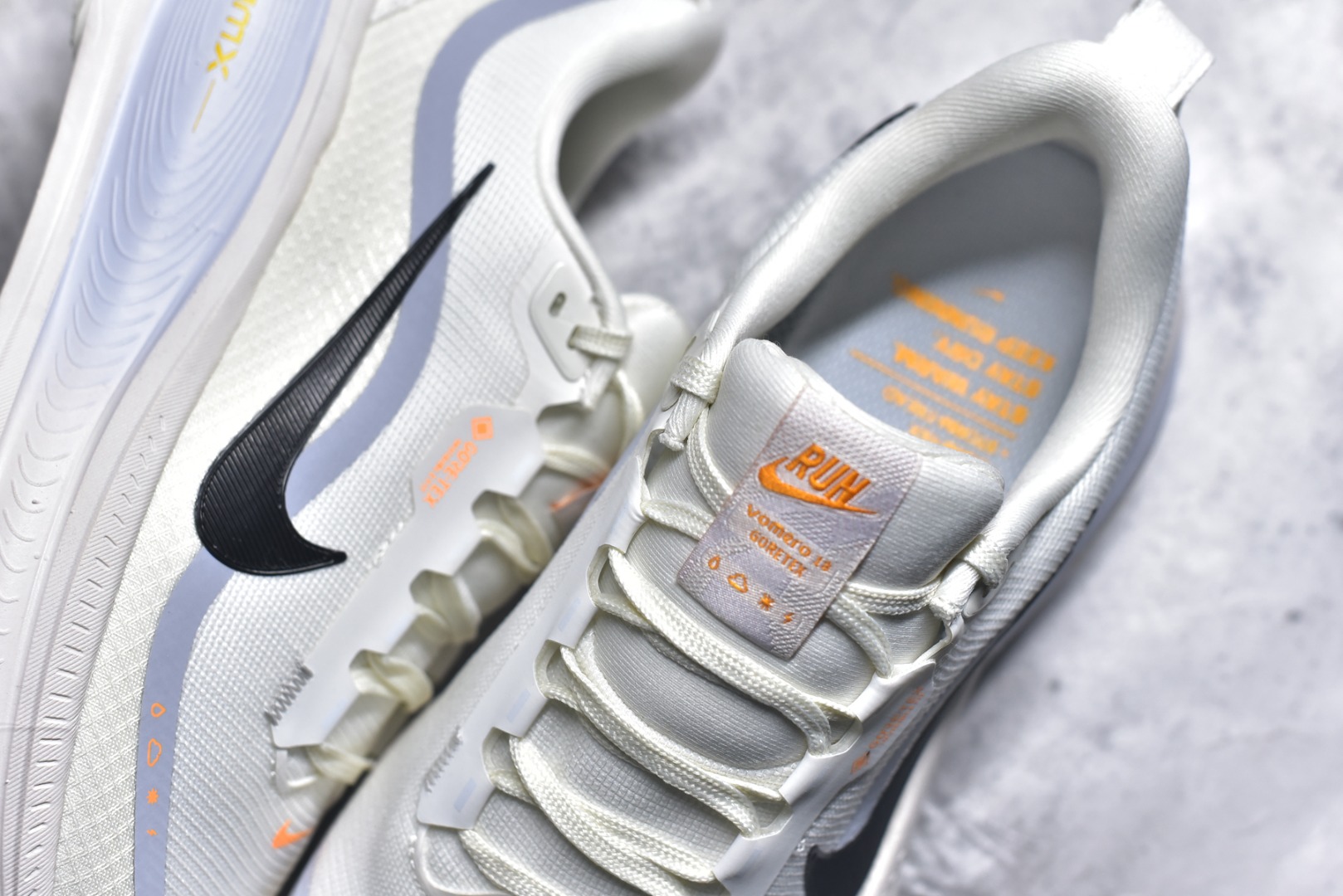 图片[9]-#Nike Air Zoom Vomero 18 GTX 登月18 缓震休闲跑鞋 HQ7001-100 尺码：36-45-选品中心