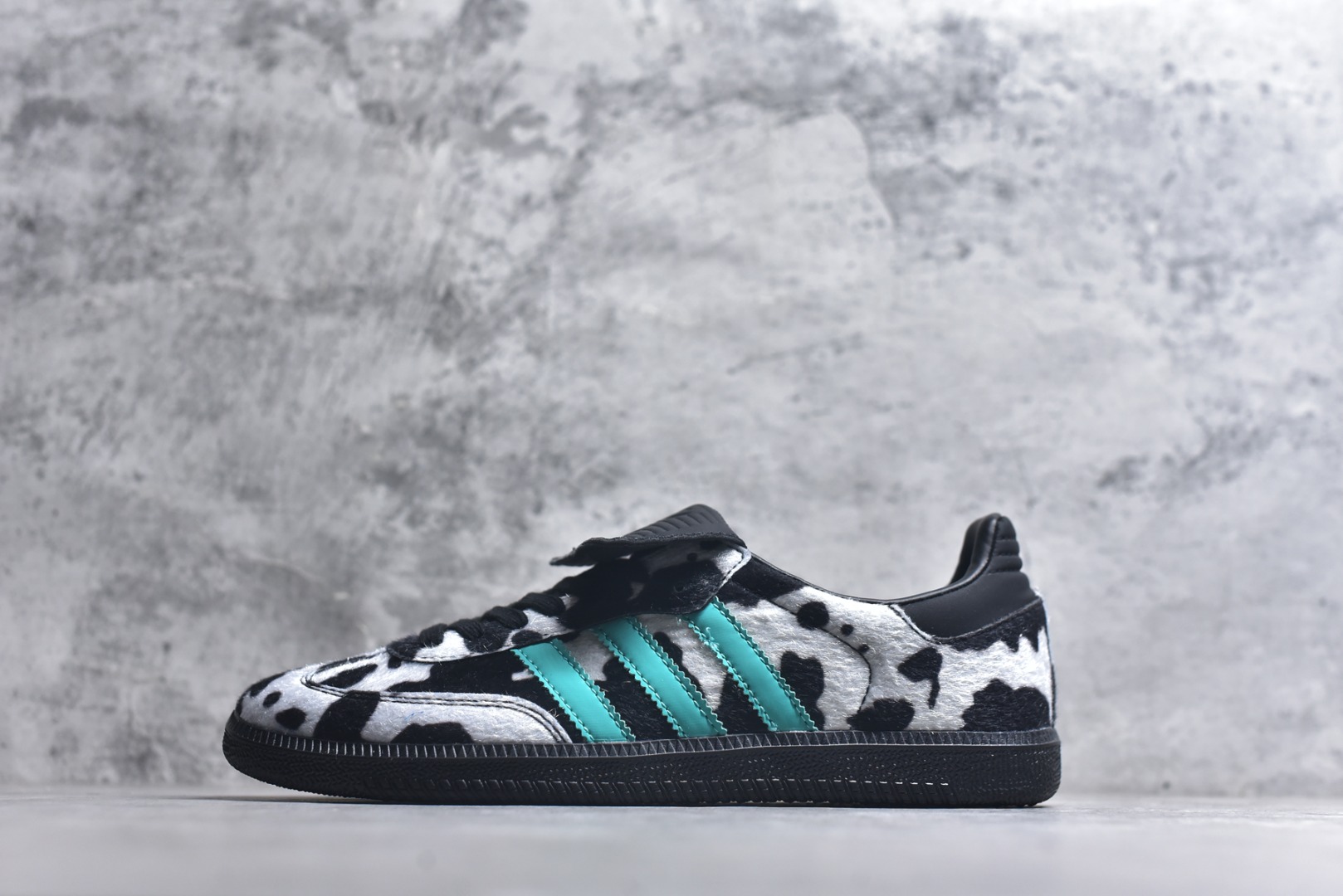 #adidas originals SAMBA LT 黑绿斑马 货号：JS3930 尺码：36-45-选品中心