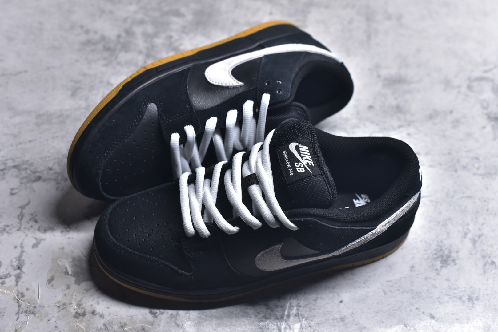 图片[7]-#NIKE SB DUNK LOW PRO扣篮系列低帮休闲运动滑板板鞋 黑白生胶 货号：HF3704-003 尺码：40 40.5 41 42 42.5 43 44 45 46-选品中心