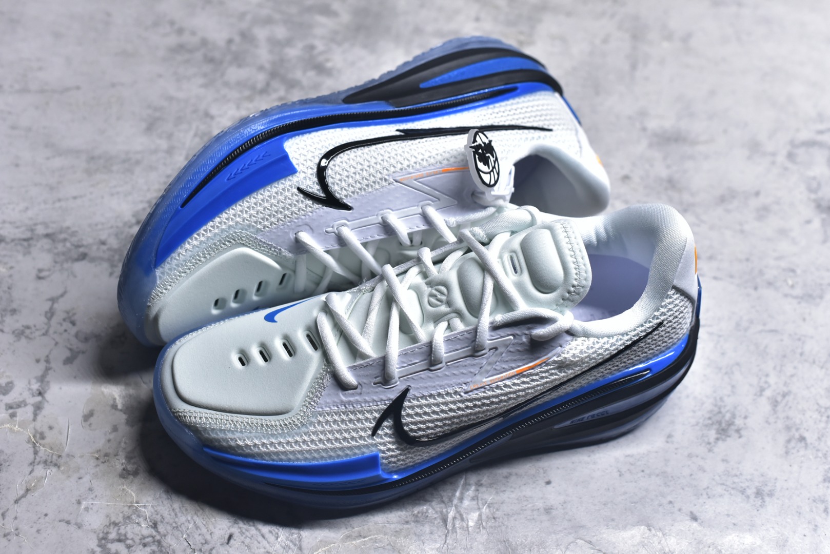 图片[7]-#Nike Air Zoom G.T.Cut EP 耐克GT实战系列篮球鞋 CZ0176-103 #完美版型 革新四层加厚复合鞋面（正品3层）鞋面强度及支撑性能完美 大底正确拼接式SWOOSH图案 #原厂REACT中底发泡模具 原厂ZOOM 配套工艺气垫 内置高韧性TPU抗扭片！ 尺码：39 40 40.5 41 42 42.5 43 44 44.5 45 46 47.5-选品中心