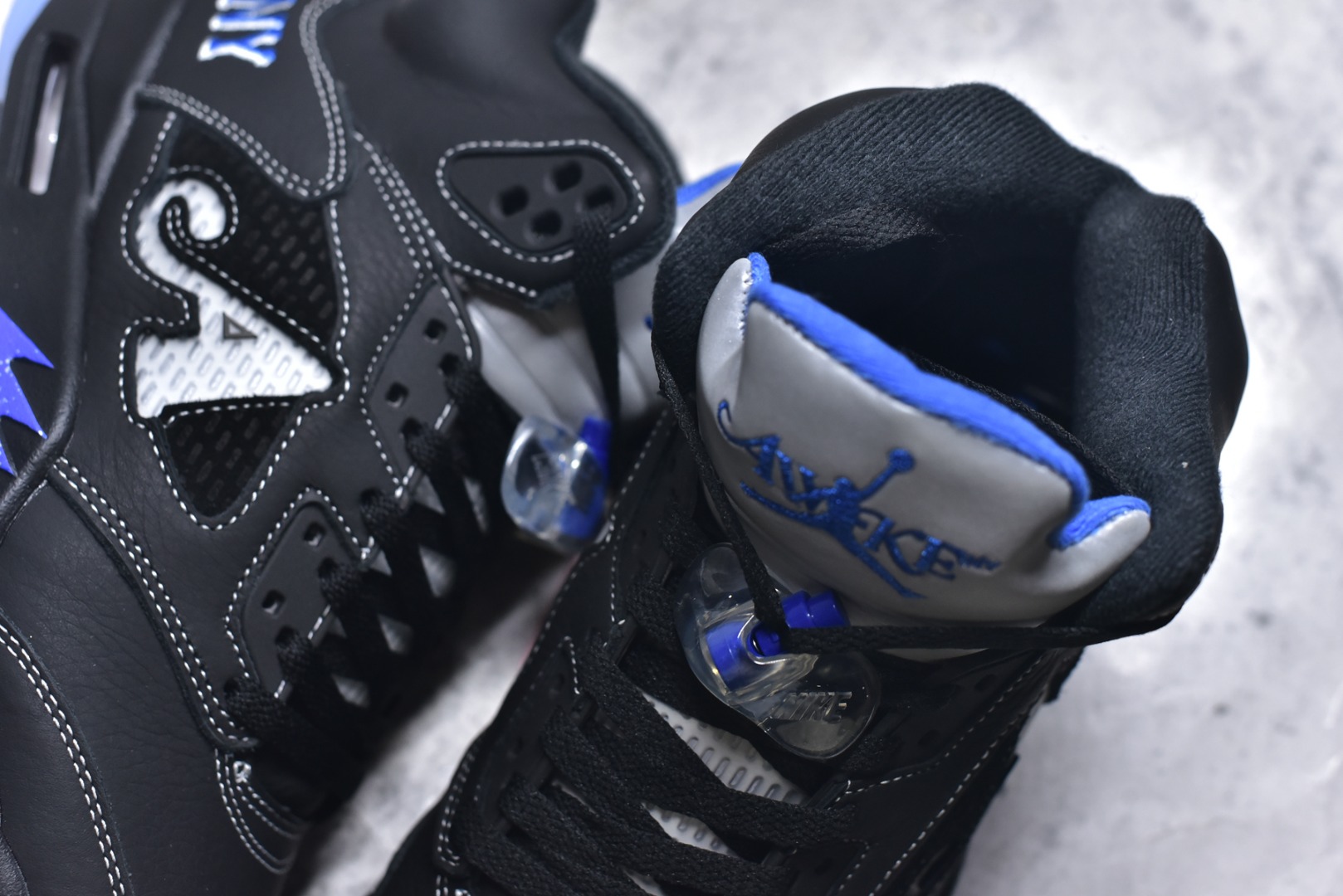 图片[9]-#顶级原版 头层皮 AJ5 乔5 黑蓝 DV4982-004 男女鞋 36 36.5 37.5 38 38.5 39 40 40.5 41 42 42.5 43 44 44.5 45 46 47.5-选品中心