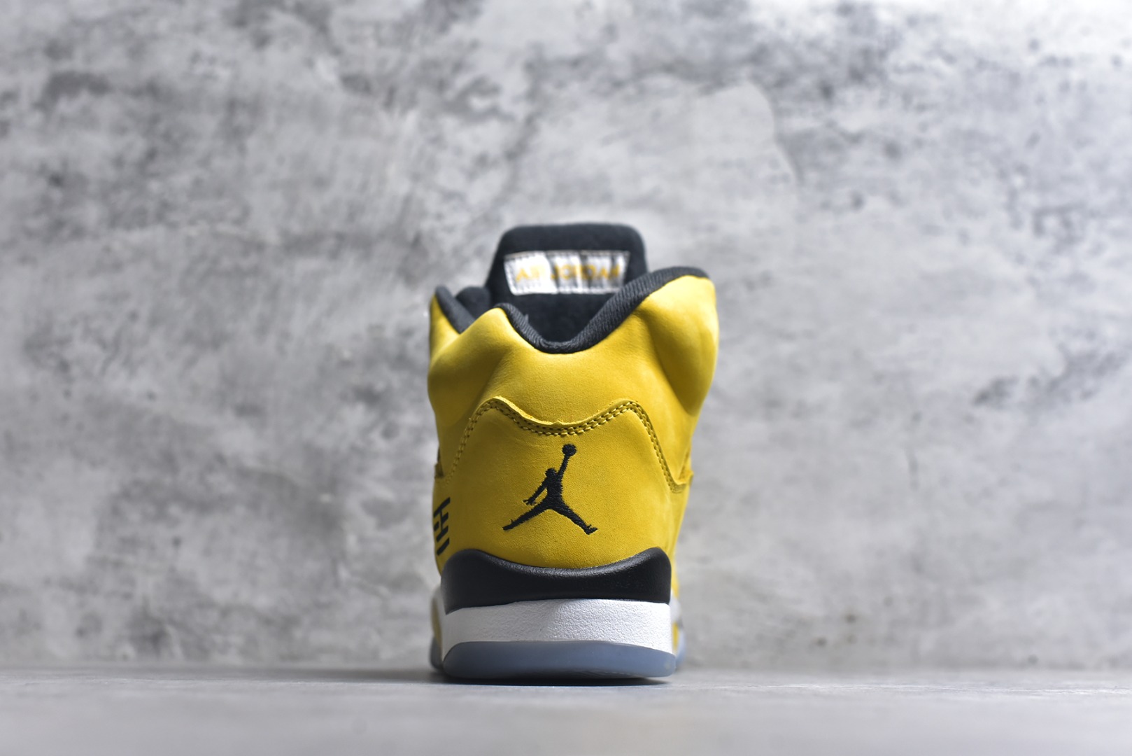 图片[5]-#顶级原版 头层皮 AJ5 乔5 黄色 IO3372-700 男鞋 40 40.5 41 42 42.5 43 44 44.5 45 46 47.5-选品中心