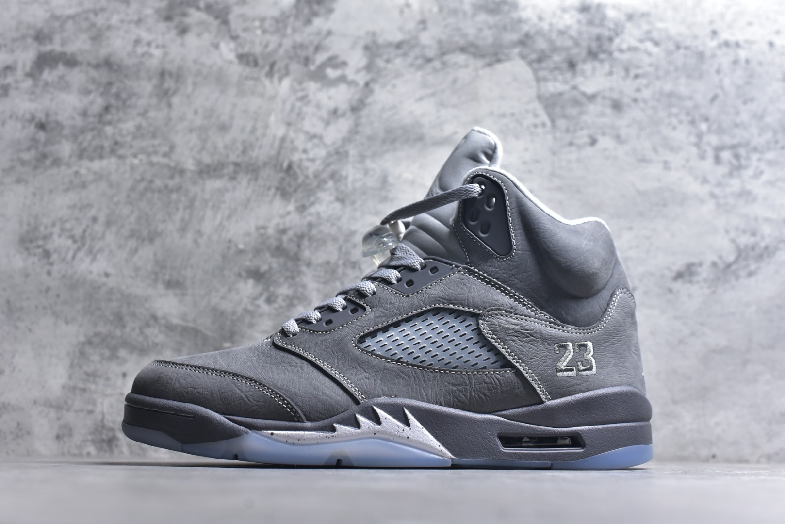 #顶级原版 头层皮 AJ5 乔5 灰色 DD0587-002 男鞋 40 40.5 41 42 42.5 43 44 44.5 45 46 47.5-选品中心