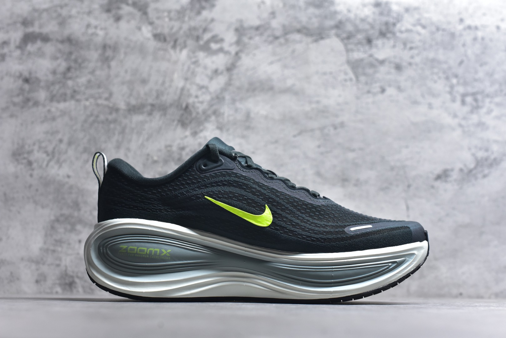 图片[3]-#Nike VOMERO PLUS RUN 耐克 舒适减震防滑 低帮跑步鞋 HV8150 300 尺码：39-45（半）-选品中心