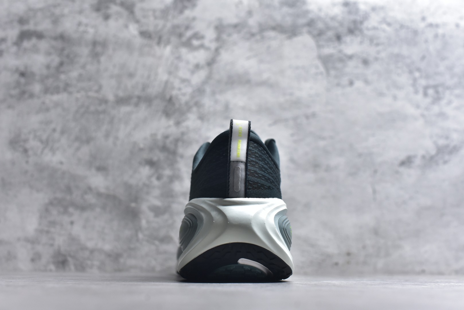 图片[5]-#Nike VOMERO PLUS RUN 耐克 舒适减震防滑 低帮跑步鞋 HV8150 300 尺码：39-45（半）-选品中心