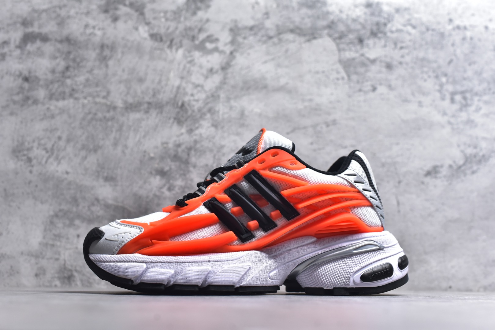 #Pharrell Williams x adidas Adistar Jellyfish 水母鞋 时尚舒适 耐磨透气 低帮 老爹鞋 红白 JP9277 男女鞋 36 36.5 37 38 38.5 39 40 40.5 41 42 42.5 43 44 44.5 45 46 47-选品中心