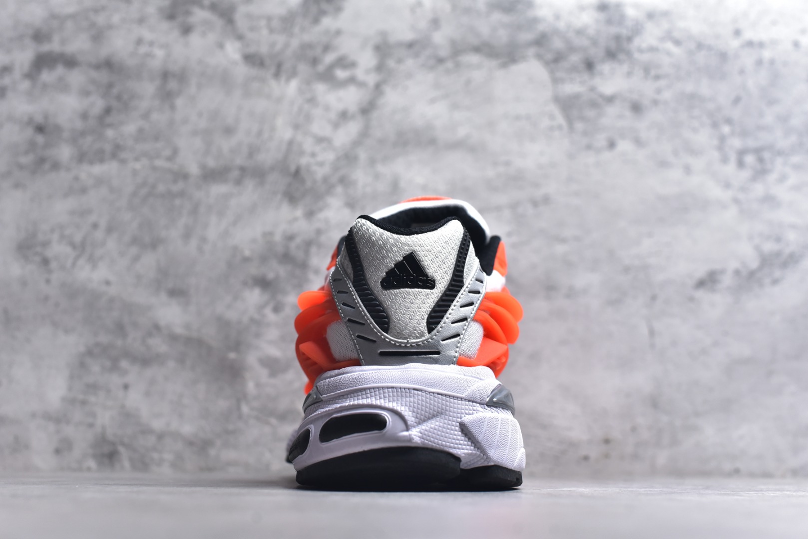 图片[5]-#Pharrell Williams x adidas Adistar Jellyfish 水母鞋 时尚舒适 耐磨透气 低帮 老爹鞋 红白 JP9277 男女鞋 36 36.5 37 38 38.5 39 40 40.5 41 42 42.5 43 44 44.5 45 46 47-选品中心