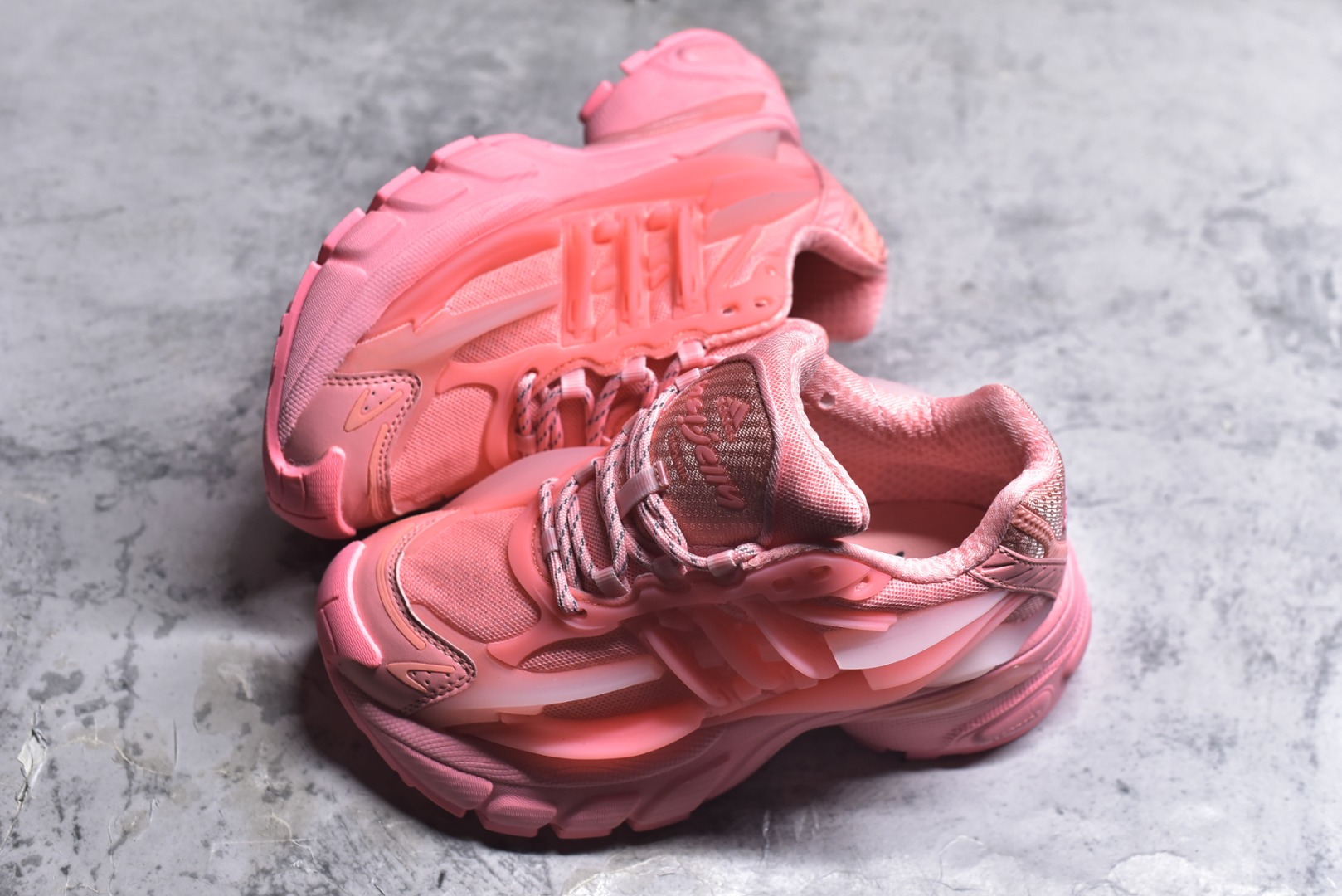 图片[7]-#Pharrell Williams x adidas Adistar Jellyfish 水母鞋 时尚舒适 耐磨透气 低帮 老爹鞋 粉色 JP9275 女鞋 36 36.5 37 38 38.5 39 40 40.5 41-选品中心