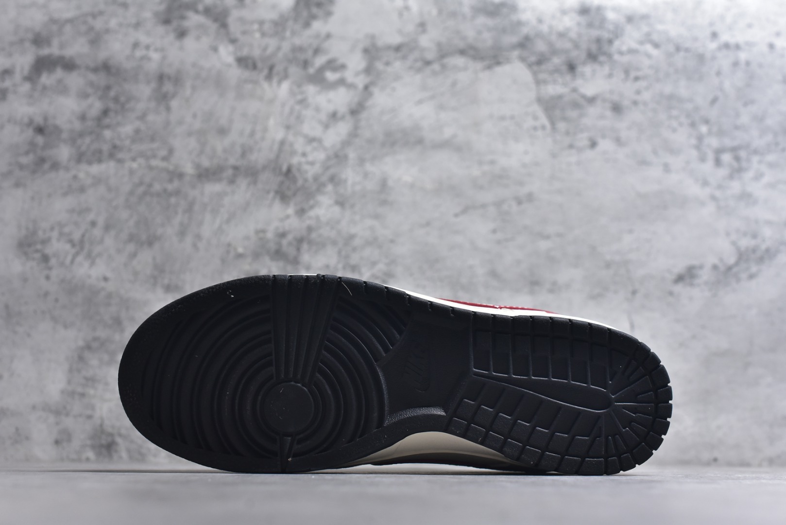 图片[6]-#2026年新款限量发售！Nike SB Dunk Low“ 马年限定—龙马精神” 周年高端定制 低帮休闲板鞋 定制鞋盒 大厂纯原品质出货 超高清洁度 皮料切割干净无任何毛边 细节完美 货号：XX8930-030 尺码：36 36.5 37.5 38 38.5 39 40 40.5 41 42 42.5 43 44 44.5 45-选品中心