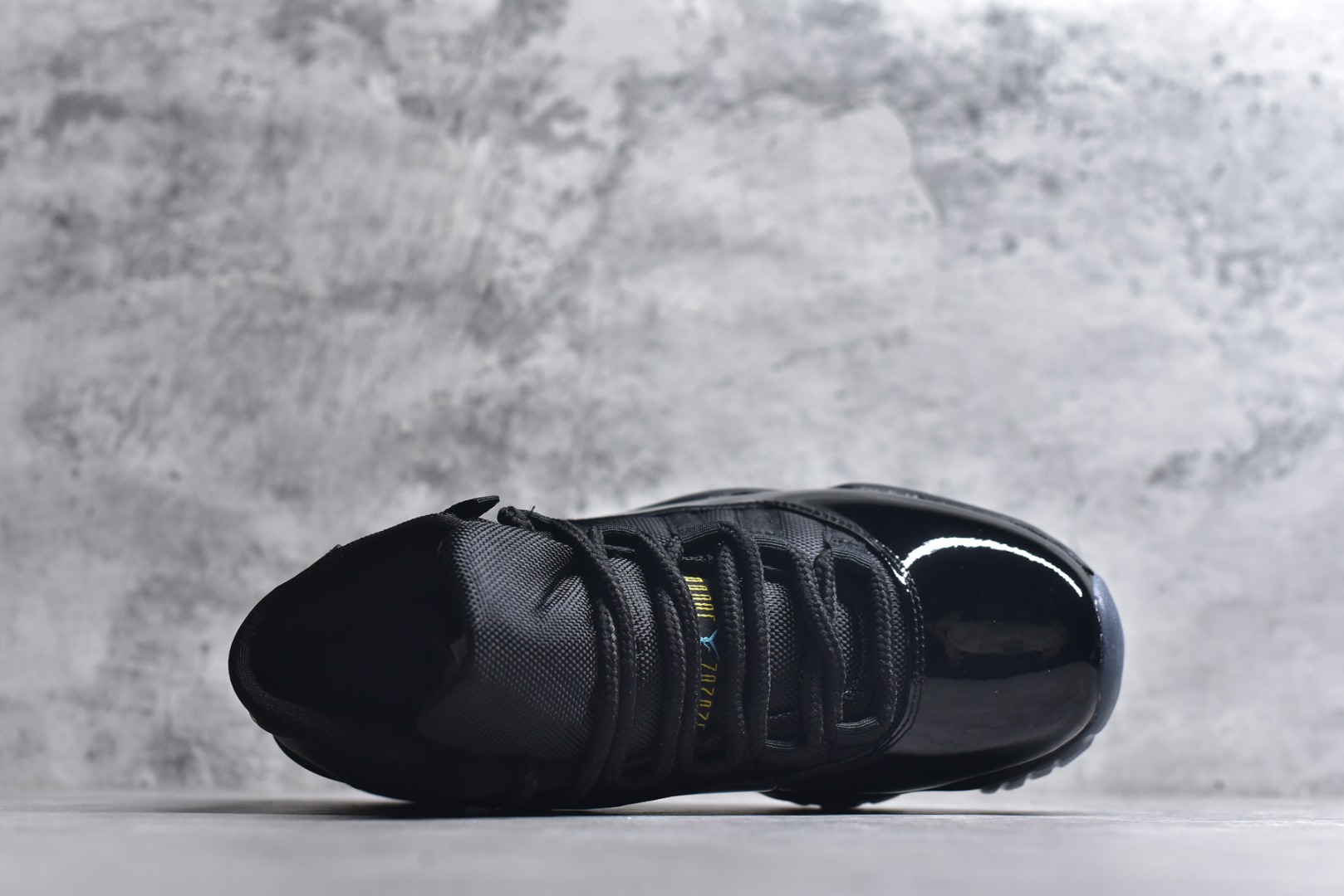 图片[4]-#Air Jordan 11 Retro AJ11乔11 文化篮球鞋专业AJ外贸大厂出品 纯原级别质感 进口头层皮料 中底拉帮线 整体清洁度等各方面细节完美 型号 CT8012-047 尺码：36 36.5 37.5 38 38.5 39 40 40.5 41 42 42.5 43 44 44.5 45 46 47.5-选品中心