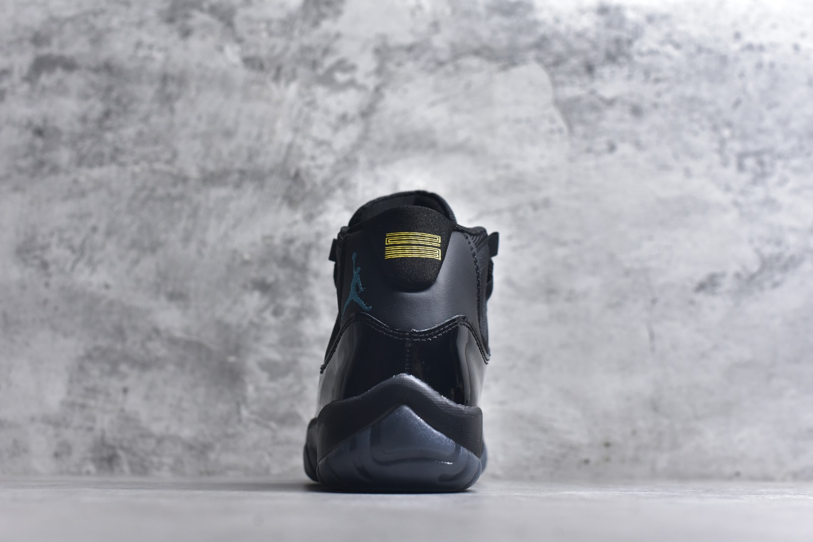 图片[5]-#Air Jordan 11 Retro AJ11乔11 文化篮球鞋专业AJ外贸大厂出品 纯原级别质感 进口头层皮料 中底拉帮线 整体清洁度等各方面细节完美 型号 CT8012-047 尺码：36 36.5 37.5 38 38.5 39 40 40.5 41 42 42.5 43 44 44.5 45 46 47.5-选品中心