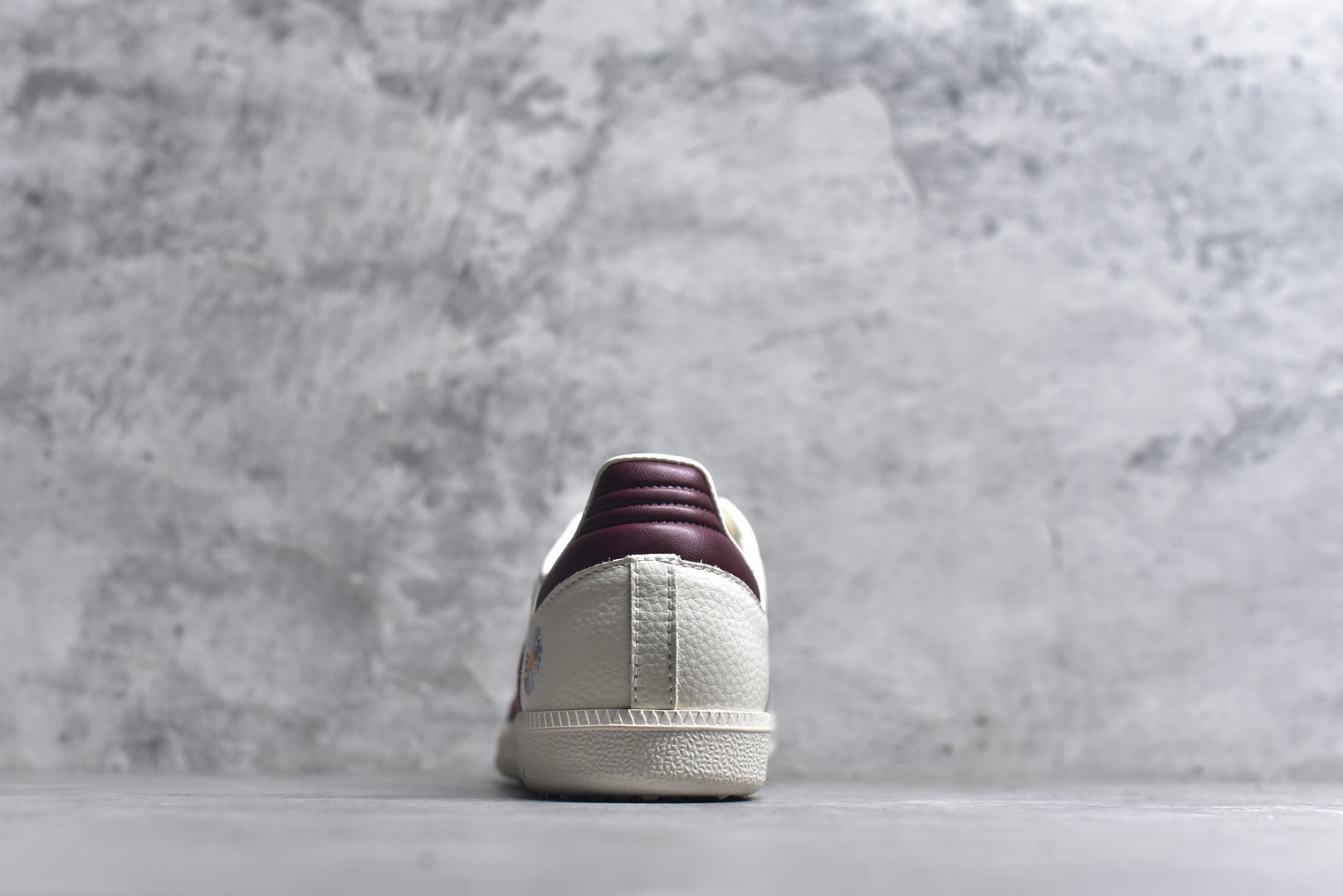 图片[5]-#独家实拍✨Adidas SAMBA 德训鞋 高端定制桑巴系列 大厂纯原品质出货 超高清洁度 细节完美 舒适百搭 低帮休闲板鞋 男女同款 货号：DX0009 尺码：36 36.5 37 38 38.5 39 40 40.5 41 42 42.5 43 44 44.5 45-选品中心