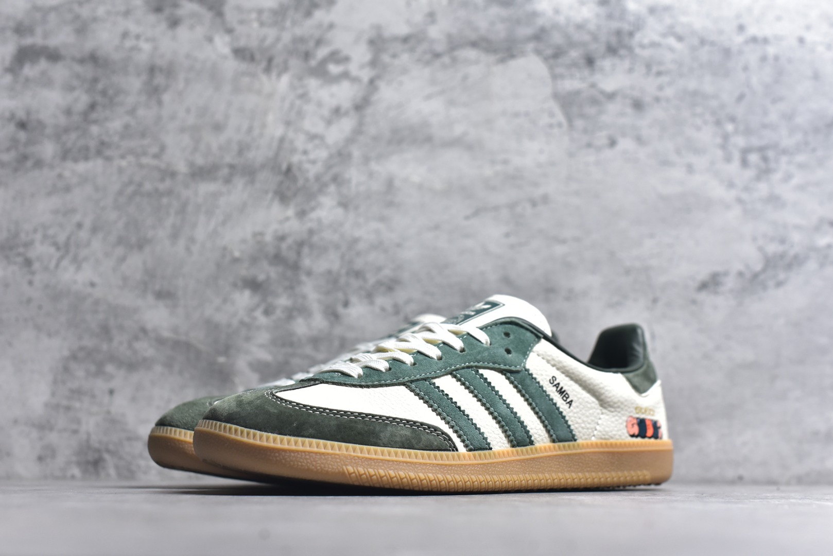 图片[2]-#Adidas Samba OG 桑巴舞街头系列德训运动板鞋 采用固色翻毛皮组合牛剖革鞋面材质 外置正确3层组合围条加厚烟胶橡胶大底 货号：DX0001 尺码：36 36.5 37.5 38 38.5 39 40 40.5 41 42 42.5 43 44 45-选品中心