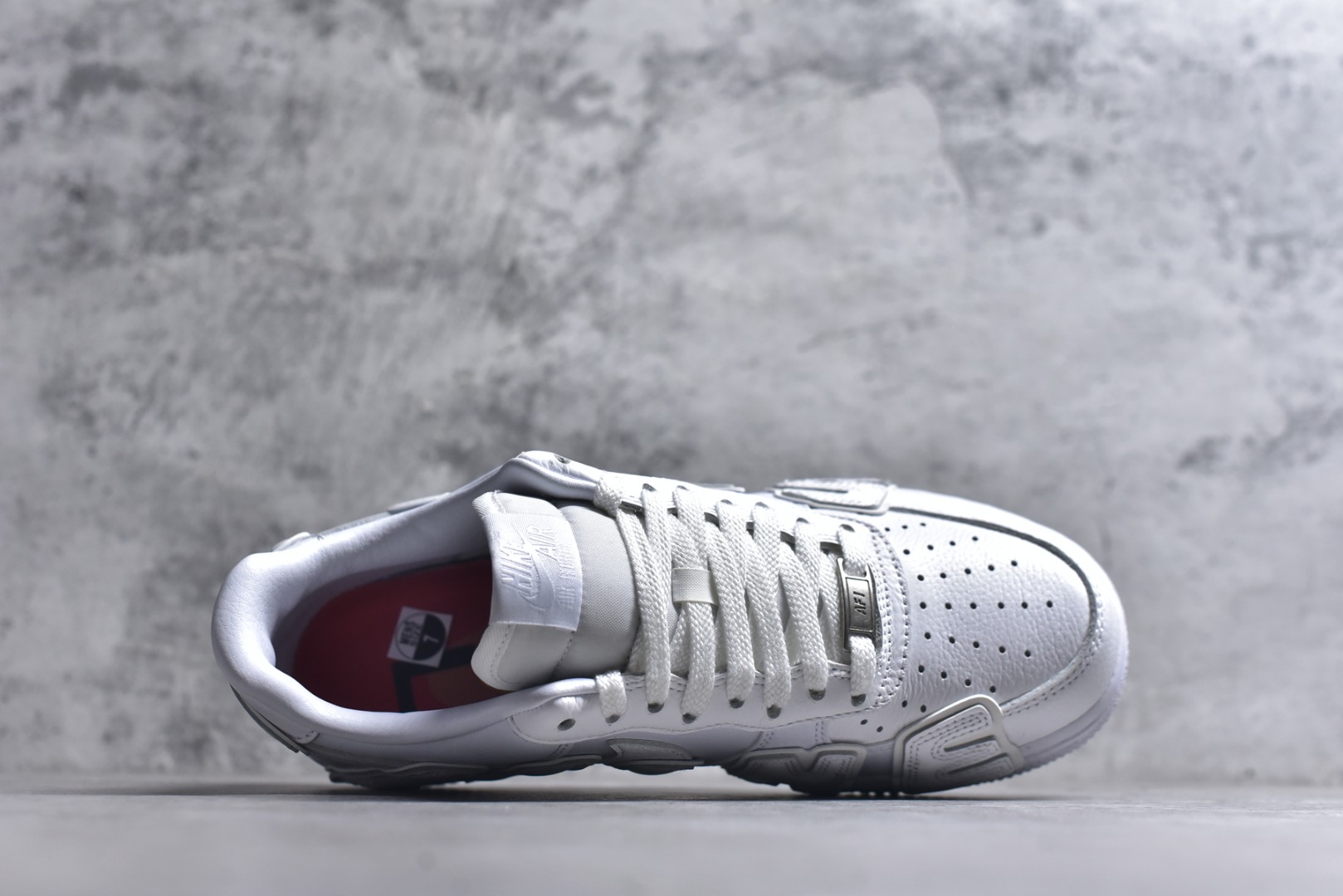 图片[4]-#CPFM x Nike Air Force 1\’07 Low 联名款 空军一号低帮休闲板鞋 FQ7069-100 #大厂出品 原楦原纸板 客供原厂材料开发 极致一眼正品既视感 细节如图所示 尺码：36 36.5 37.5 38 38.5 39 40 40.5 41 42 42.5 43 44 44.5 45 46 47.5-选品中心