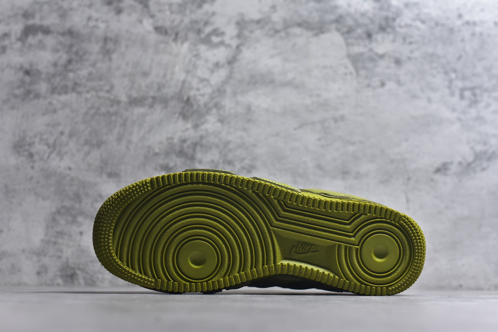 图片[6]-#CPFM x Nike Air Force 1\’07 Low 联名款 空军一号低帮休闲板鞋 FQ7069-300 #大厂出品 原楦原纸板 客供原厂材料开发 极致一眼正品既视感 细节如图所示 尺码：36 36.5 37.5 38 38.5 39 40 40.5 41 42 42.5 43 44 44.5 45 46 47.5-选品中心