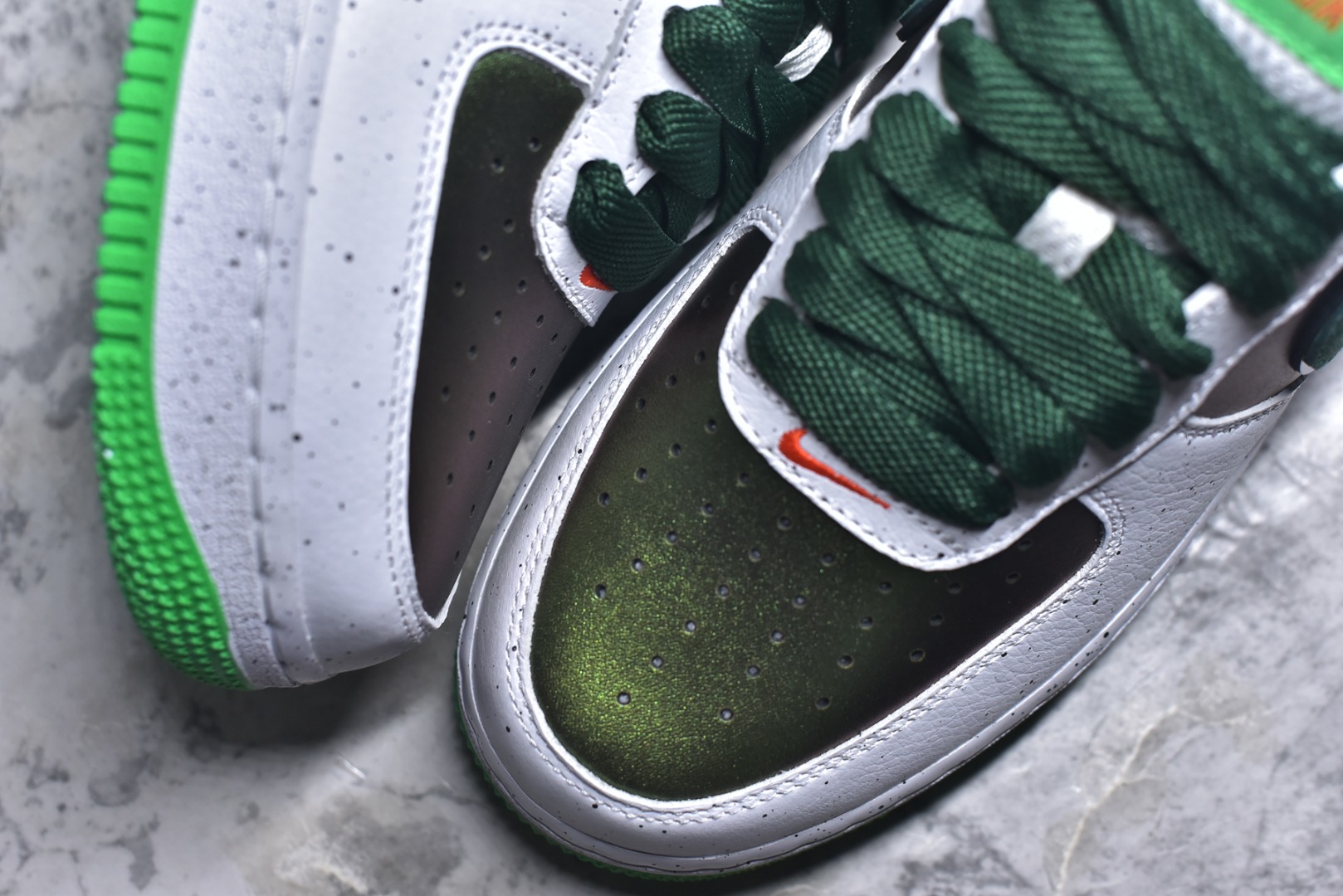 图片[8]-#Nike Air Force 1 Low 空军一号低帮百搭休闲运动板鞋 柔软、弹性十足的缓震性能和出色的中底设计，横跨复古与现代的外型结合，造就出风靡全球三十多年的Force 1，直到今天还深受青睐 尺码：36 36.5 37.5 38 38.5 39 40 40.5 41 42 42.5 43 44 45 货号：IU7613-100-选品中心