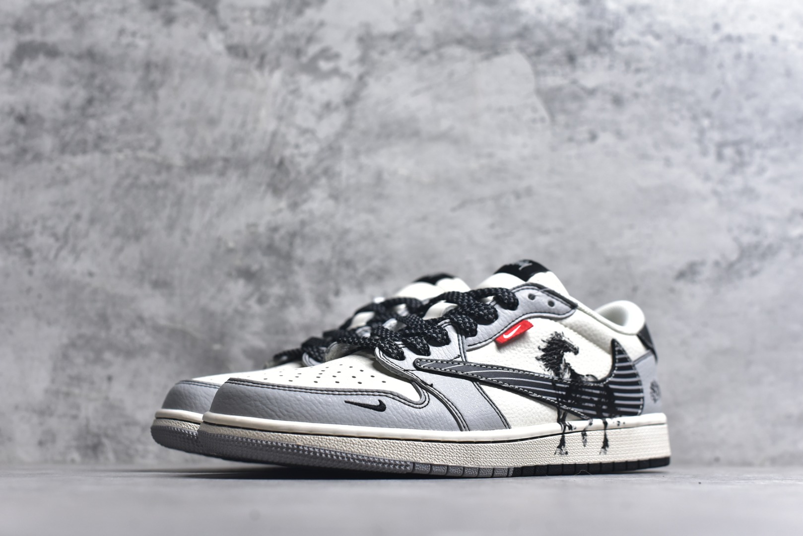 图片[2]-#Air Jordan 1 Low AJ1 乔1马年限定 千里马 高端定制 低帮复古篮球鞋 #定制鞋盒 大厂纯原品质出货 超高清洁度 皮料切割干净无任何毛边 细节完美 货号：JJ3508-550 尺码：36 36.5 37.5 38 38.5 39 40 40.5 41 42 42.5 43 44 44.5 45-选品中心