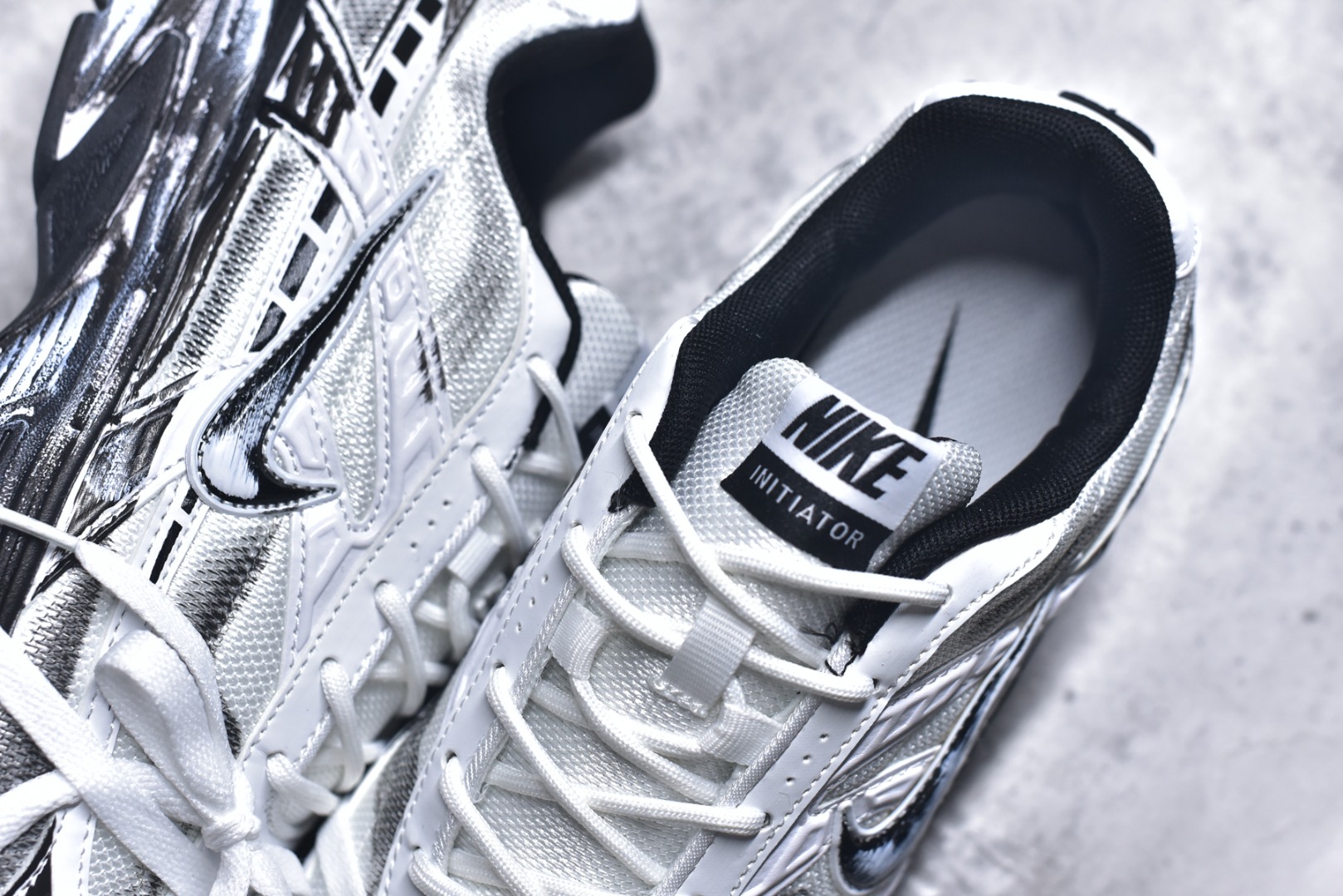 图片[9]-#Nike WMNS NIKE INITIAOR 复古单品 专为实现舒适畅跑而打造，Nike lnitiator跑步鞋采用透气鞋面，巧搭轻量中底，提供轻盈减震防护效果动态支撑减震防滑耐磨透气 低帮 休闲跑步鞋 货号：IB4339-033 尺码：36 36.5 37.5 38 38.5 39 40 40.5 41 42 42.5 43 44 45-选品中心