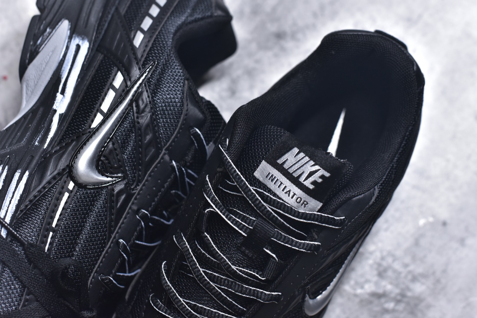 图片[9]-#Nike WMNS NIKE INITIAOR 复古单品 专为实现舒适畅跑而打造，Nike lnitiator跑步鞋采用透气鞋面，巧搭轻量中底，提供轻盈减震防护效果动态支撑减震防滑耐磨透气 低帮 休闲跑步鞋 货号：IB4339-032 尺码：36 36.5 37.5 38 38.5 39 40 40.5 41 42 42.5 43 44 45-选品中心