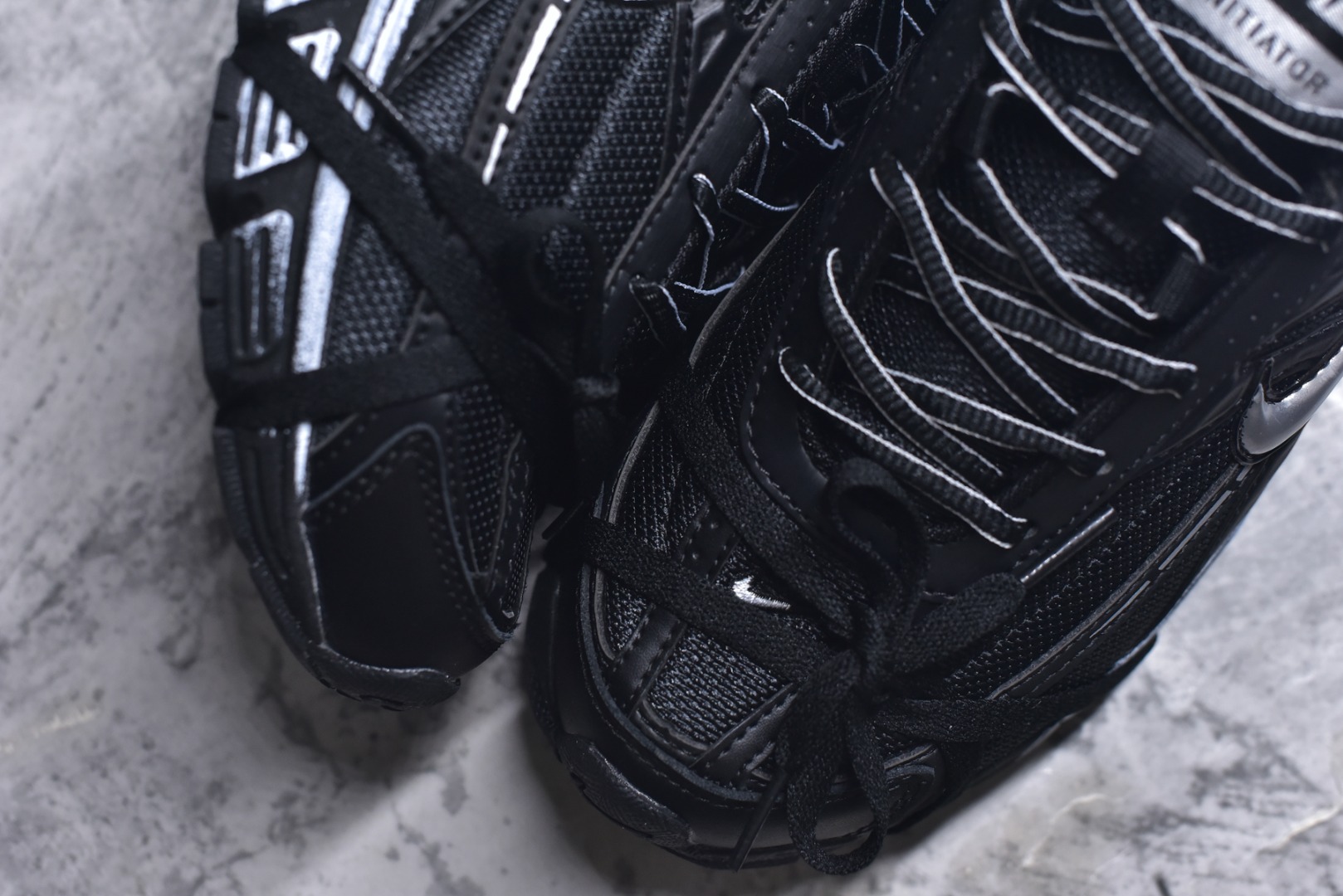 图片[8]-#Nike WMNS NIKE INITIAOR 复古单品 专为实现舒适畅跑而打造，Nike lnitiator跑步鞋采用透气鞋面，巧搭轻量中底，提供轻盈减震防护效果动态支撑减震防滑耐磨透气 低帮 休闲跑步鞋 货号：IB4339-032 尺码：36 36.5 37.5 38 38.5 39 40 40.5 41 42 42.5 43 44 45-选品中心