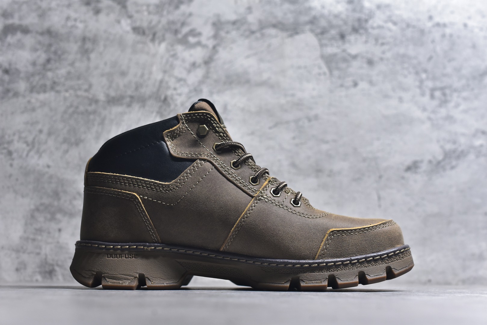 图片[3]-#美国原装FOOTWEAR/CAT卡特#724390高邦保暖休闲复古潮鞋天猫同款军靴卡特工装鞋复古高帮马丁靴雪地靴工装靴 原装渠道秒杀市面所有版本秋冬季 进口头层油蜡牛皮 橡胶大底 出口外贸订单 鞋子细节跟正品一摸一样无差别 固特异工艺 牢固百搭好看 尺码：39 40 41 42 43 44 (皮鞋码)-选品中心