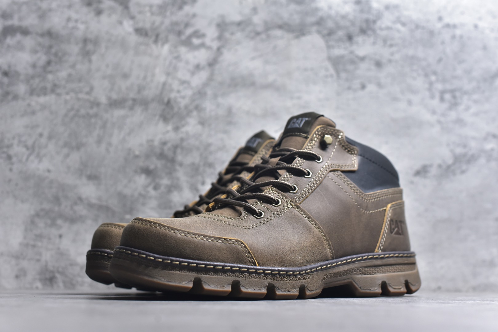 图片[2]-#美国原装FOOTWEAR/CAT卡特#724390高邦保暖休闲复古潮鞋天猫同款军靴卡特工装鞋复古高帮马丁靴雪地靴工装靴 原装渠道秒杀市面所有版本秋冬季 进口头层油蜡牛皮 橡胶大底 出口外贸订单 鞋子细节跟正品一摸一样无差别 固特异工艺 牢固百搭好看 尺码：39 40 41 42 43 44 (皮鞋码)-选品中心