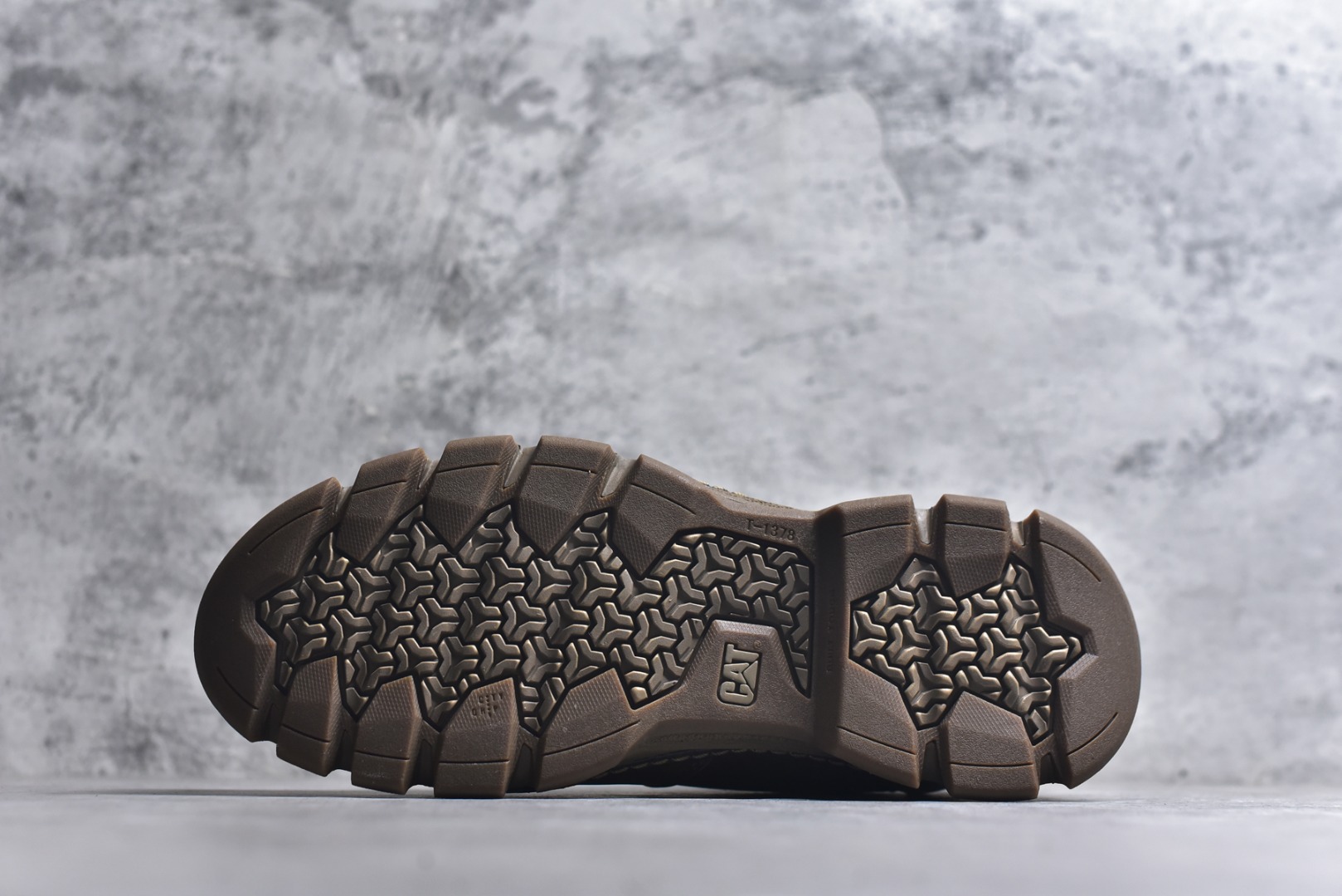 图片[6]-#美国原装FOOTWEAR/CAT卡特#724390高邦保暖休闲复古潮鞋天猫同款军靴卡特工装鞋复古高帮马丁靴雪地靴工装靴 原装渠道秒杀市面所有版本秋冬季 进口头层油蜡牛皮 橡胶大底 出口外贸订单 鞋子细节跟正品一摸一样无差别 固特异工艺 牢固百搭好看 尺码：39 40 41 42 43 44 (皮鞋码)-选品中心