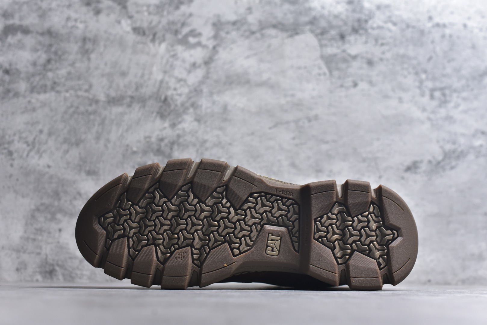 图片[6]-#美国原装FOOTWEAR/CAT卡特#724390高邦保暖休闲复古潮鞋天猫同款军靴卡特工装鞋复古高帮马丁靴雪地靴工装靴 原装渠道秒杀市面所有版本秋冬季 进口头层油蜡牛皮 橡胶大底 出口外贸订单 鞋子细节跟正品一摸一样无差别 固特异工艺 牢固百搭好看 尺码：39 40 41 42 43 44 (皮鞋码)-选品中心