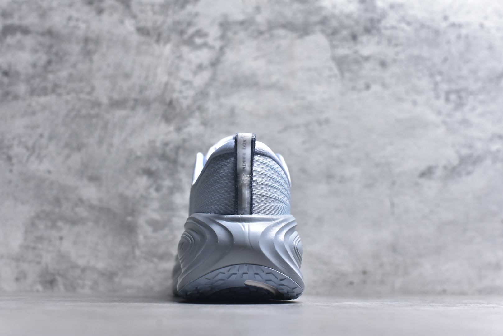 图片[5]-#NIKE VOMERO PLUS V18PLUS 登月 蓝色 HV8150-004 男鞋 39 40 40.5 41 42 42.5 43 44 44.5 45-选品中心