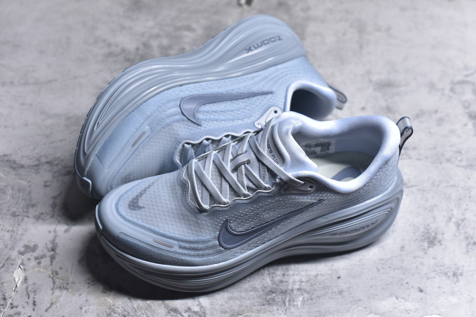 图片[7]-#NIKE VOMERO PLUS V18PLUS 登月 蓝色 HV8150-004 男鞋 39 40 40.5 41 42 42.5 43 44 44.5 45-选品中心