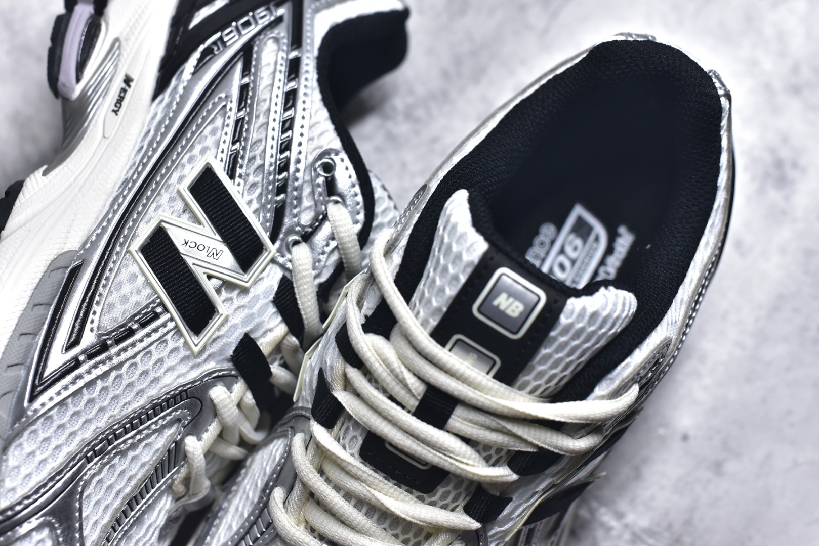 图片[9]-#New Balance M1906系列复古单品宝藏老爹鞋 复古元素叠加 质感超级棒 楦版型材料细节做工精细 作为NB最经典的档案鞋型之一 与2002一样，1906有着NB最成熟的技术加持和复古款式，而本次推出的版本参照2002r的定位，相信会在性价两端做出权衡。单从造型上来看，依旧是vibe风格，味道很正，细节也很酷，这双1906r无疑必能打入复古跑鞋爱好者的年度鞋款名录 货号：M1906RER 尺码： 36 37 37.5 38 38.5 39.5 40 40.5 41.5 42 42.5 43 44 45-选品中心