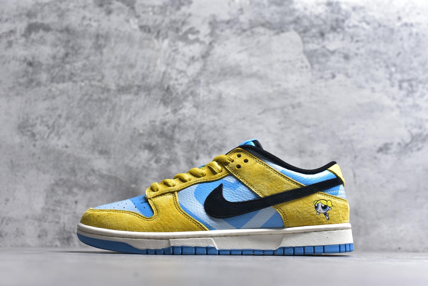 #飞天小女警 Nike Dunk Low 蓝黄 货号：GP5532 061 尺码：36 36.5 37.5 38 38.5 39 40 40.5 41 42 42.5 43 44 44.5 45-选品中心