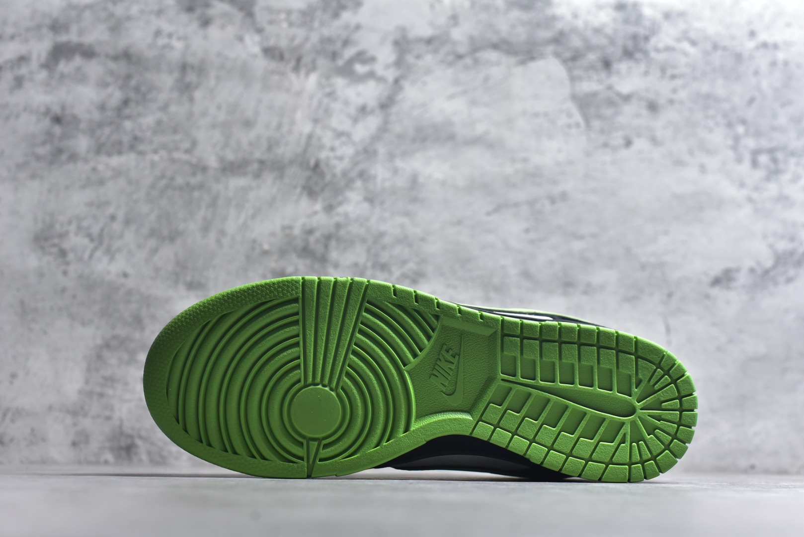 图片[6]-#飞天小女警 Nike Dunk Low 黑绿 货号：GP5532-063 尺码：36 36.5 37.5 38 38.5 39 40 40.5 41 42 42.5 43 44 45-选品中心