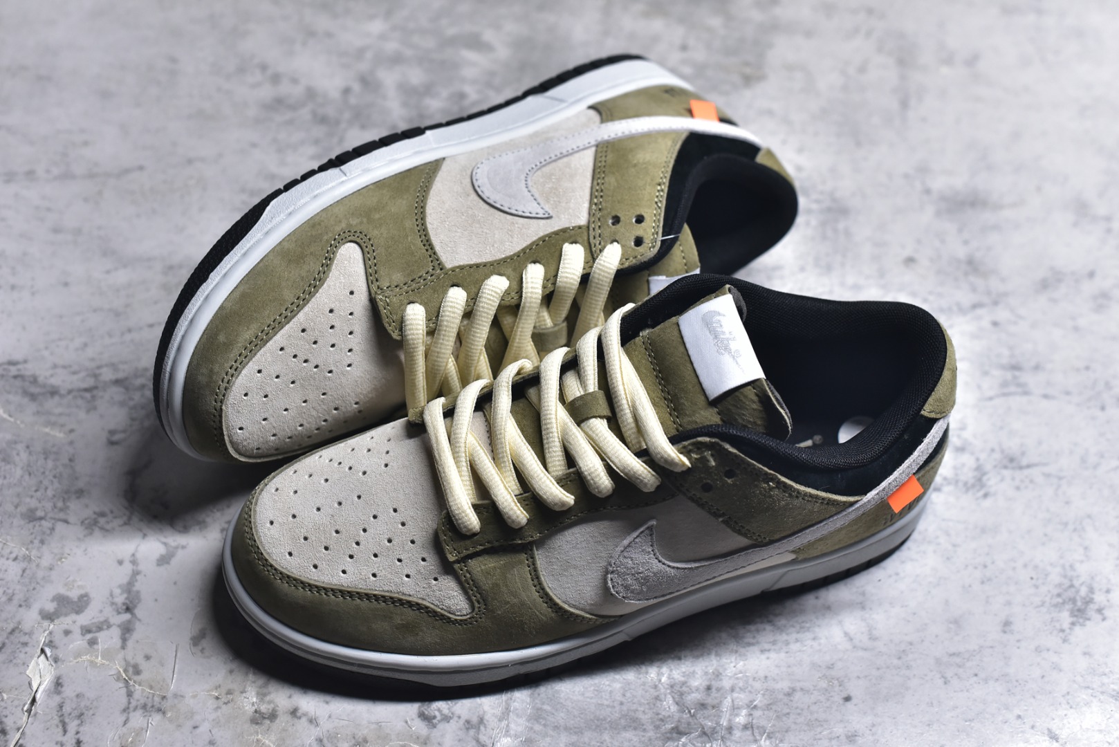 图片[7]-#Nike Dunk Low 联名军绿 货号：WT1233 028 尺码：36 36.5 37.5 38 38.5 39 40 40.5 41 42 42.5 43 44 44.5 45-选品中心