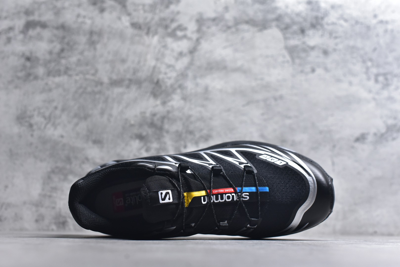 图片[4]-#SALOMON XT-6 GTX 萨洛蒙潮流越野机能户外功能鞋 防水黑银 474506 全新版本出货 好货不怕晚 品质 细节 材料都是肉眼可以见！ 售前售后也是其它工厂无法匹敌！ 纯原外贸平台特供订单 耗时半年巨作 全套原纸板楦头开发 原厂特供网布配套加持 确保原汁原味 完美呈现版型 原档数据独家私模五层组合大底 原装Ortholite轻量化鞋垫 中底布带钢印编号 原厂TPU锁扣 进口港宝加持 后跟自然饱满 还原公司包裹性 鞋面以“锯齿”状的包裹系统呈现 在基色底之下加入了各种色点缀 Salomon 标签、Quicklace 系统以及鞋头、鞋舌和鞋跟上的附加品牌使细节更加完美 让穿着者可以轻松驾驭户外与通勤下的任何运动生活场景 无缝鞋身户外随意纵横 颜值与脚感兼备 出街通勤 绝对非常吸睛 你值得拥有 尺码：36 36.5 37.5 38 38.5 39 40 40.5 41 42 42.5 43 44 44.5 45-选品中心