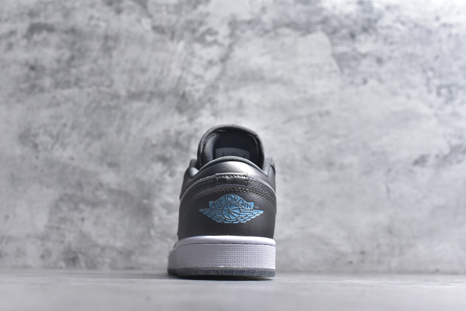 图片[5]-#Air Jordan AJ1 Low 低帮 HV4398-014 全新流水线出品 市场第二梯队最强版 全部原鞋开发 原楦原纸板开发 全鞋电脑针车 原厂内置全掌气垫 原盒内在原标 唯一Zp原版鞋带绑法 免检产品 全新2022版型 全头层皮料 完美零毛边处理 原厂配置全掌气垫 价格定位良心 新配色陆续出货 尺码：36-46-选品中心